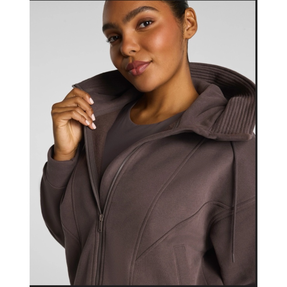 SPANX BoostUp Cotton Fleece Full
Zip Hoodie in Dark Cacao Size 2X Tall ~ NWOT - Picture 3 of 11